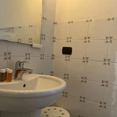 Apartment Faenza Morandi *