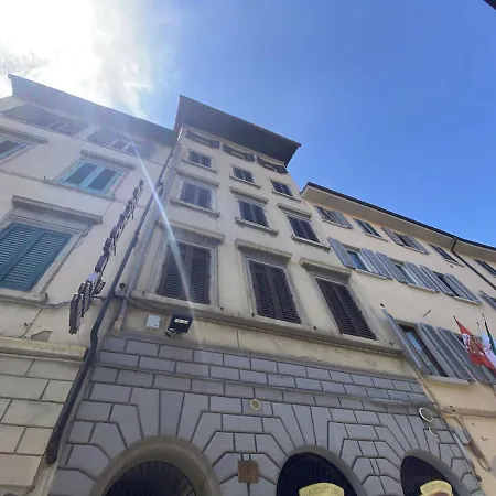 Faenza Morandi Флоренция