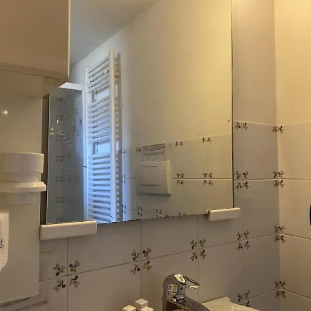 Apartment Faenza Morandi *